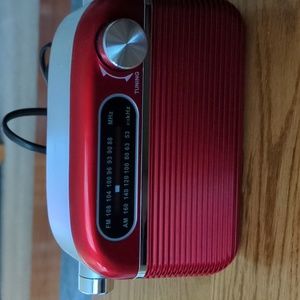 Vintage style radio